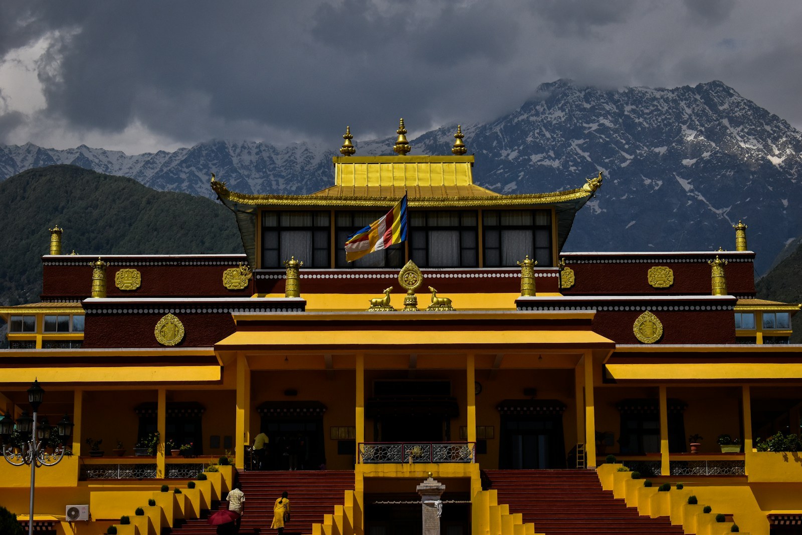 Himalayan Crossroads — From Little Lhasa to the Golden Temple